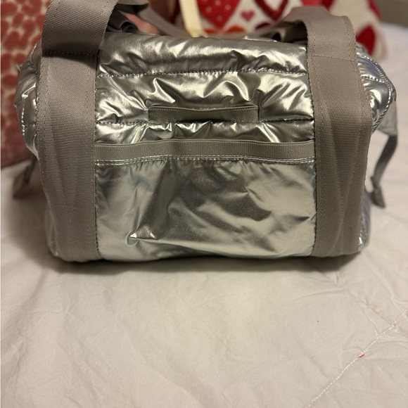 Dagne Dover Silver Quilted Women's Bag - Picture 2 of 10